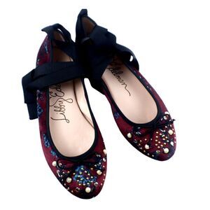 Libby EdelmanWomen Size 8 Claire Maroon Beaded Floral Ribbon Lace Up Velour Flat